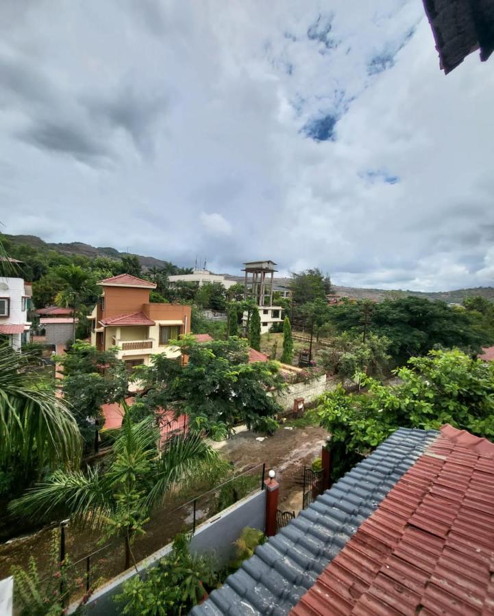 THE PERFECT STAYS- Lal Mahal Villa Lonavala Bagian luar foto